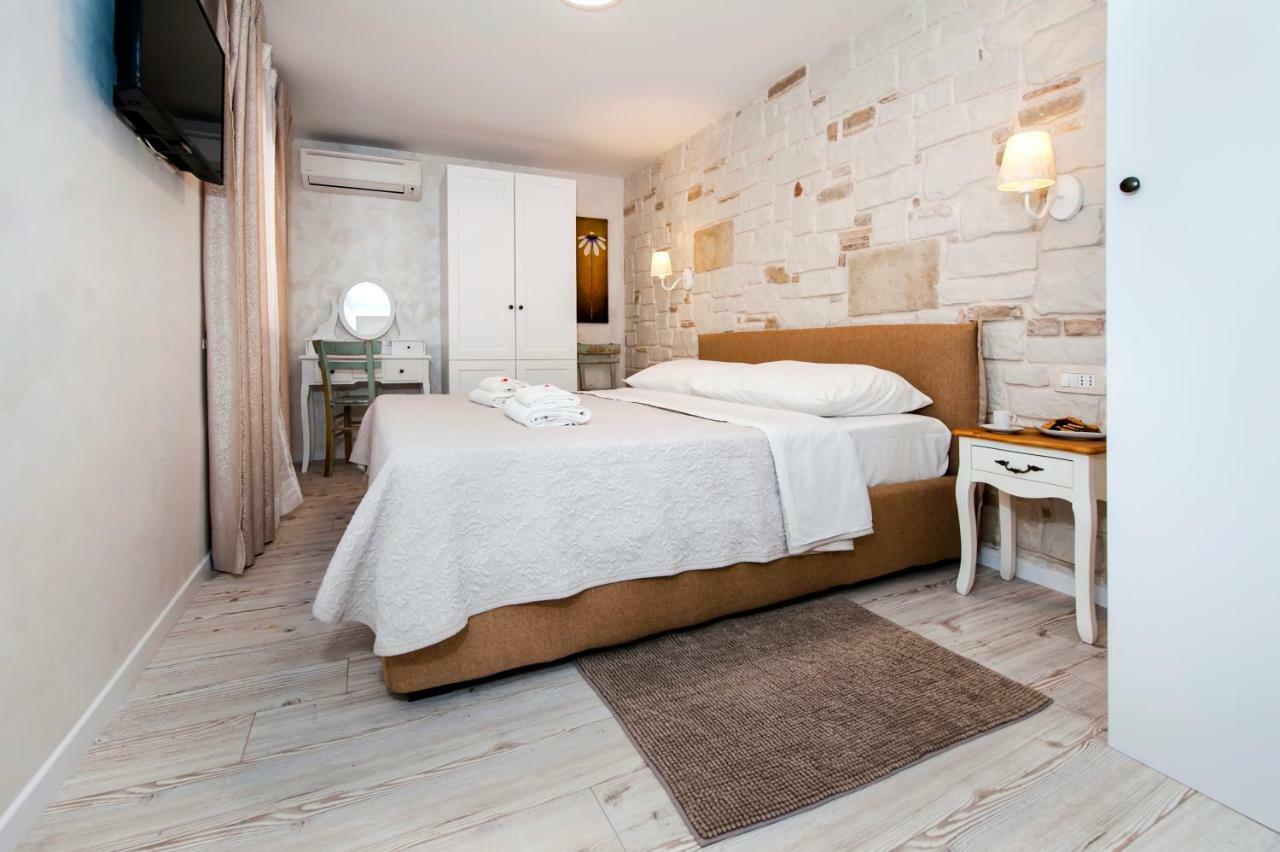 La Fondiaria Hotel Rovinj Eksteriør billede
